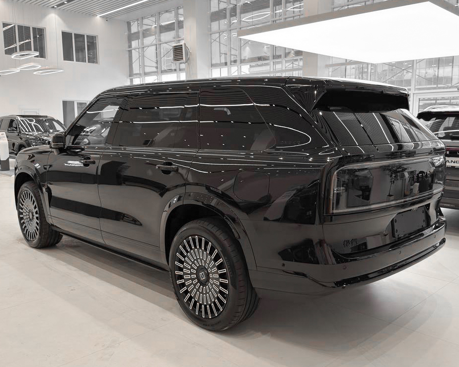 Zeekr 9X Ultra, черный