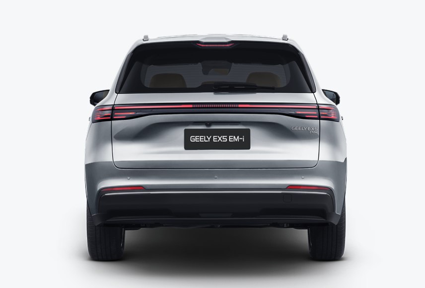 Geely EX5 EM-i Макс, серебряный