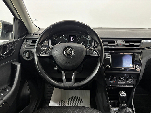 Skoda Rapid Hockey Edition Ambition, 2017 года, пробег 113017 км