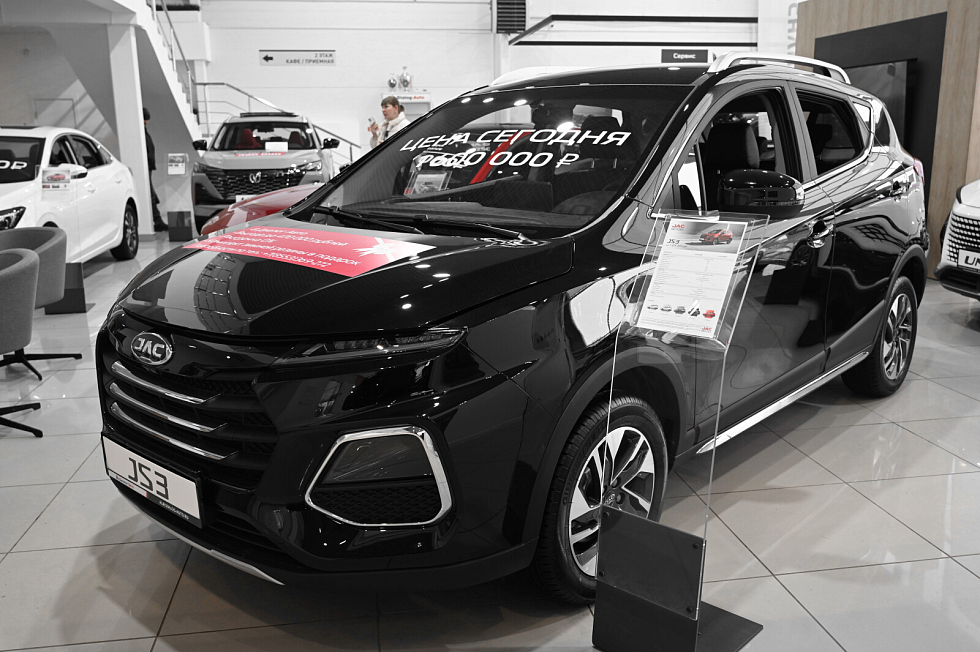 JAC JS3 Luxury, черный