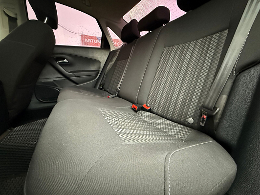 Volkswagen Polo SELECT, 2017 года, пробег 182000 км