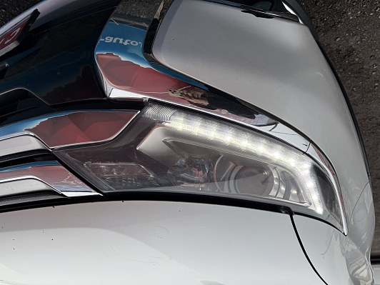 Mitsubishi Outlander Intense, 2018 года, пробег 172000 км