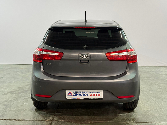 Kia Rio, 2013 года, пробег 125000 км