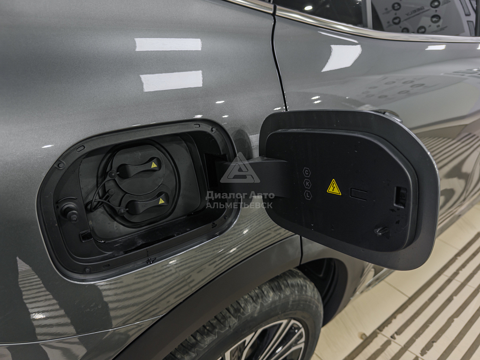 Geely EX5 EM-i Макс, серый