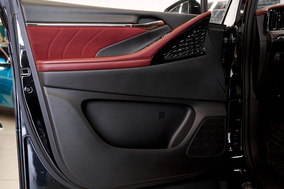 GAC M8 GX Premium, черный