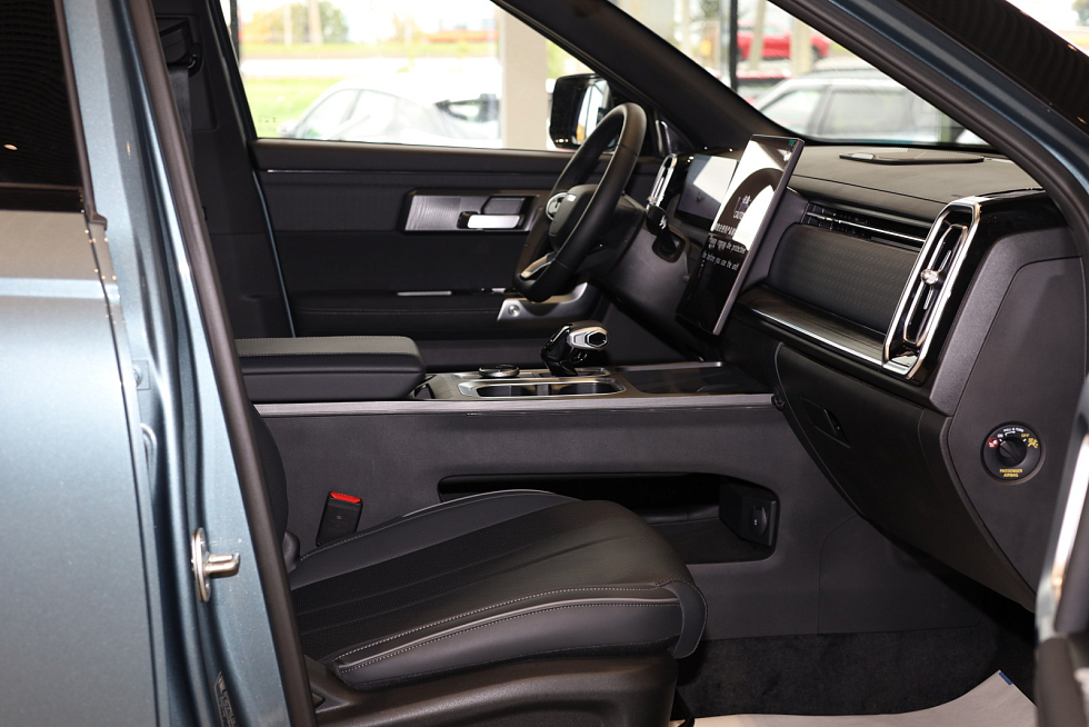 Jaecoo J7 Active, серый