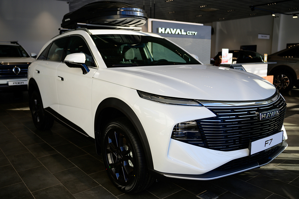 Haval F7 Баланс, белый