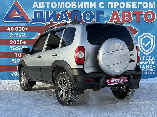 Chevrolet Niva LE, 2016 года, пробег 97050 км