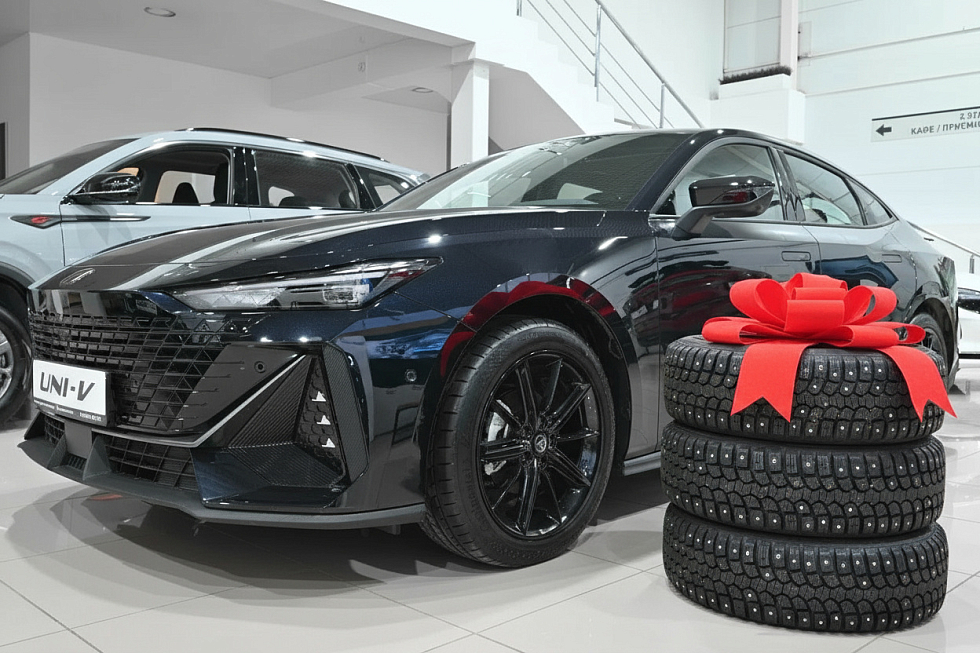 Changan UNI-V DLX, черный