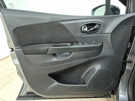 Renault Kaptur Drive, 2016 года, пробег 93714 км