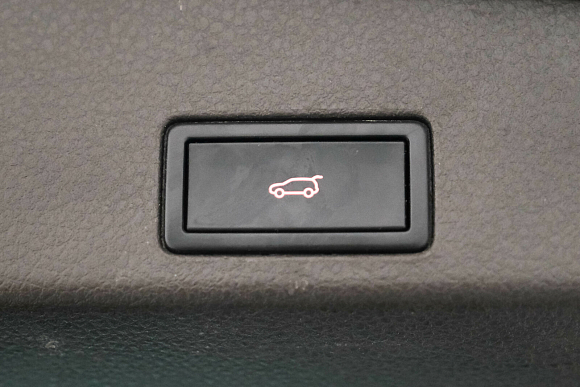 Volkswagen Touareg, 2014 года, пробег 218000 км