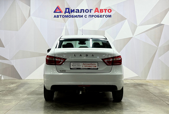 Lada (ВАЗ) Vesta Classic Start (2018-2019), 2019 года, пробег 168200 км