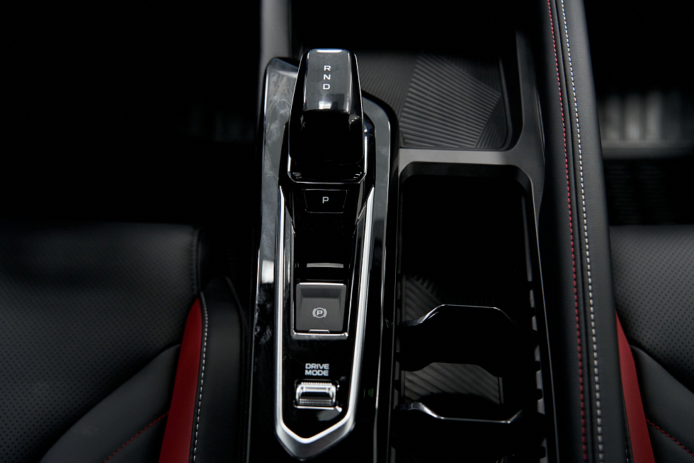 Geely Coolray Flagship, голубой