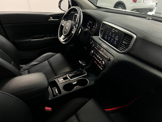 Kia Sportage, 2021 года, пробег 79640 км