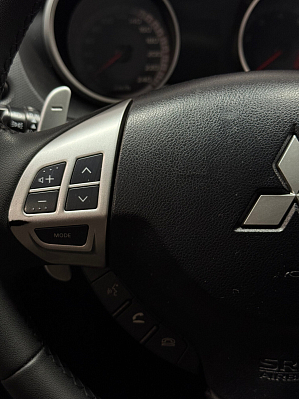 Mitsubishi Outlander Intense, 2008 года, пробег 157530 км