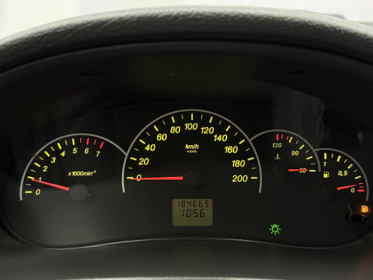 Lada (ВАЗ) Priora Норма, 2012 года, пробег 184667 км