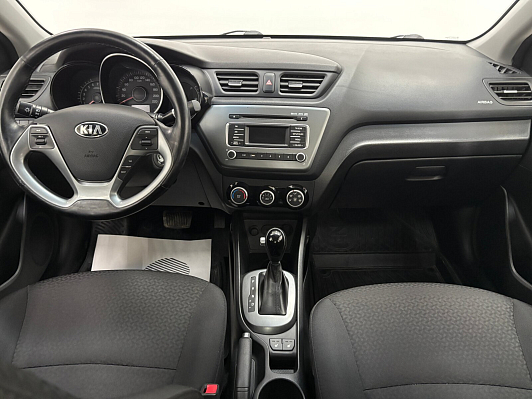 Kia Rio, 2015 года, пробег 58220 км