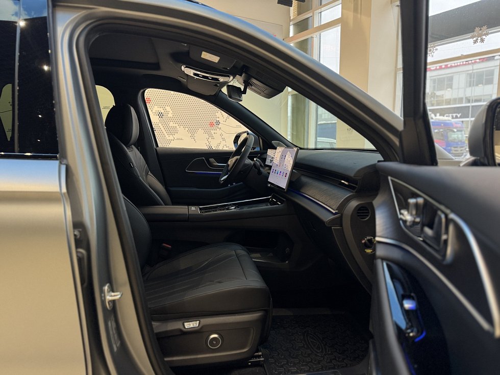 Chery Tiggo 9 Ультра / Ultra, серебряный