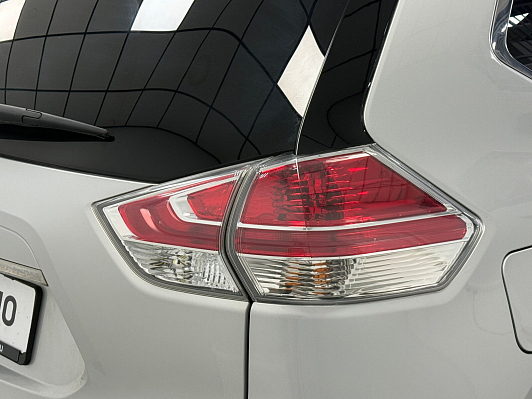 Nissan X-Trail SE, 2015 года, пробег 150119 км