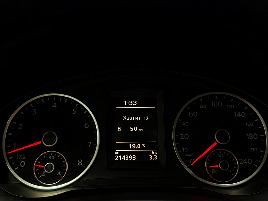 Volkswagen Tiguan, 2011 года, пробег 214285 км