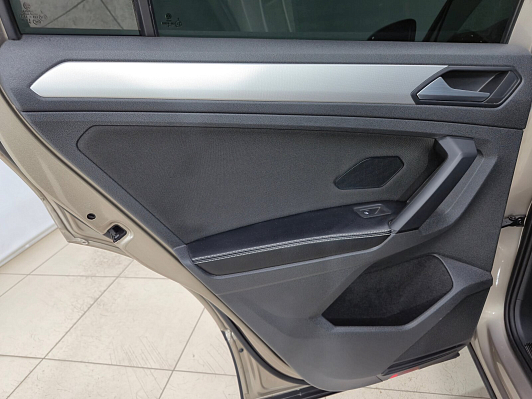 Volkswagen Tiguan Comfortline, 2019 года, пробег 137665 км