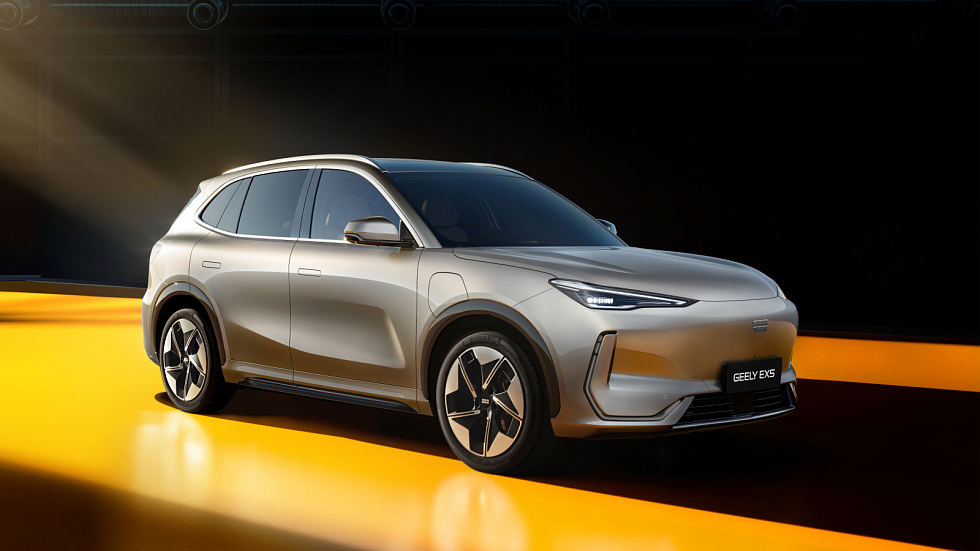 Geely EX5 Max, серебряный