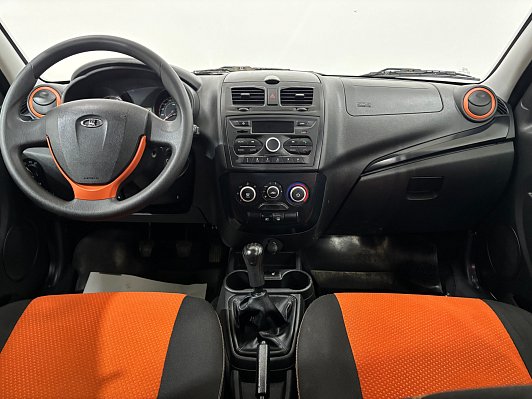 Lada (ВАЗ) Kalina Luxe Navi Glonass 21947-52-21V, 2018 года, пробег 129800 км