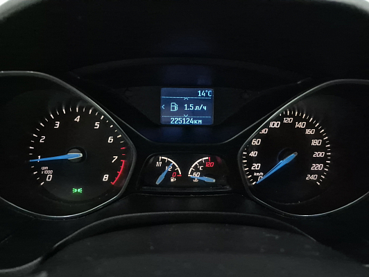 Ford Focus Trend, 2015 года, пробег 225123 км