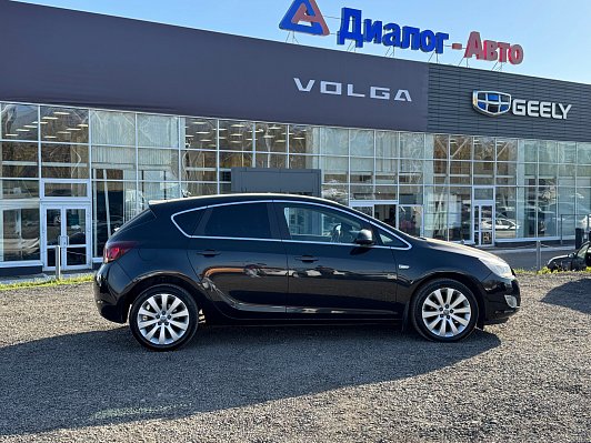 Opel Astra Cosmo, 2011 года, пробег 156002 км