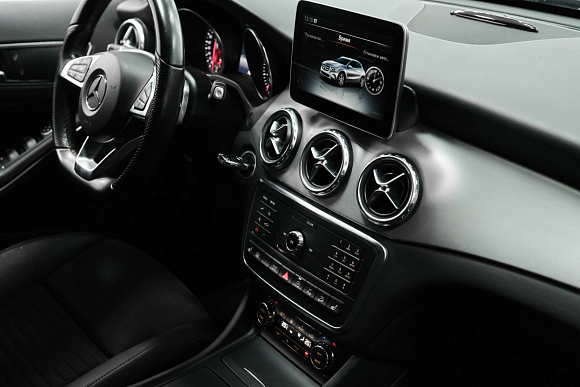 Mercedes-Benz GLA GLA 250 4MATIC Особая серия, 2016 года, пробег 161675 км