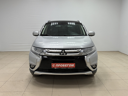 Mitsubishi Outlander Intense+, 2018 года, пробег 139803 км
