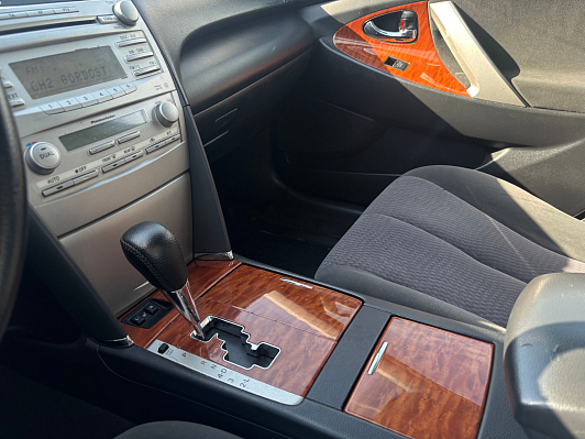 Toyota Camry, 2011 года, пробег 294420 км