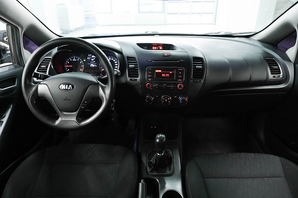 Kia Cerato Comfort, 2013 года, пробег 215000 км