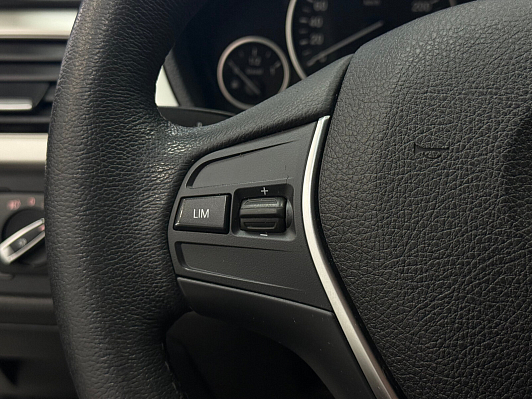 BMW 3 серии, 2017 года, пробег 202732 км