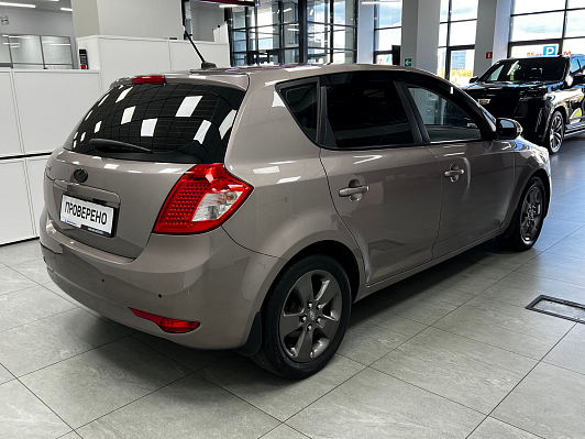 Kia Ceed, 2011 года, пробег 183086 км