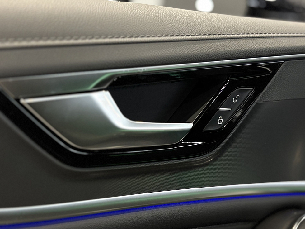 Hongqi HS3 Комфорт, серый