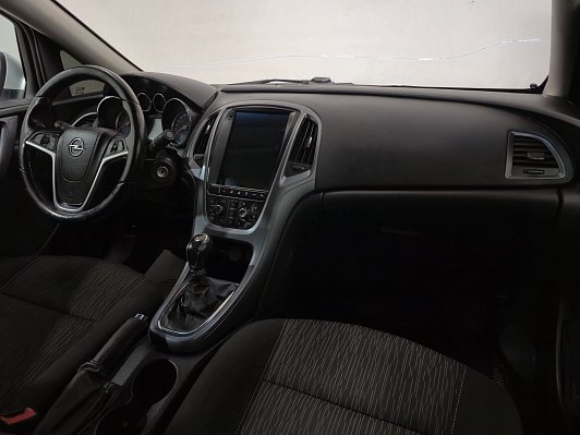 Opel Astra Cosmo, 2013 года, пробег 202375 км
