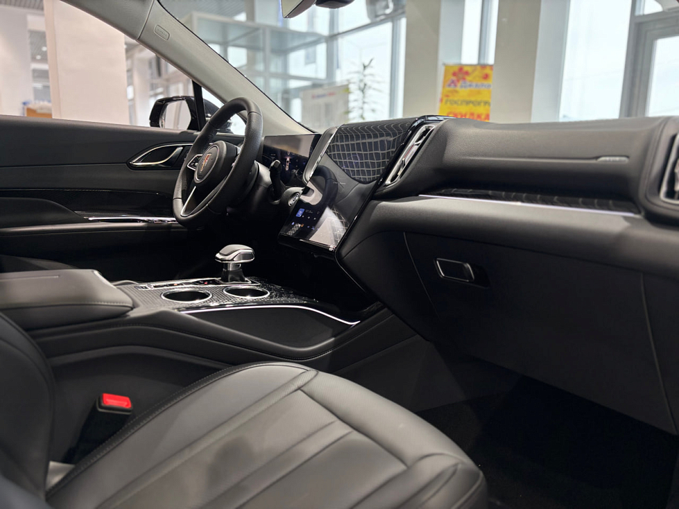 Hongqi HS3 Deluxe, черный