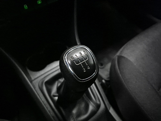 Skoda Rapid Hockey Edition Active, 2018 года, пробег 111310 км