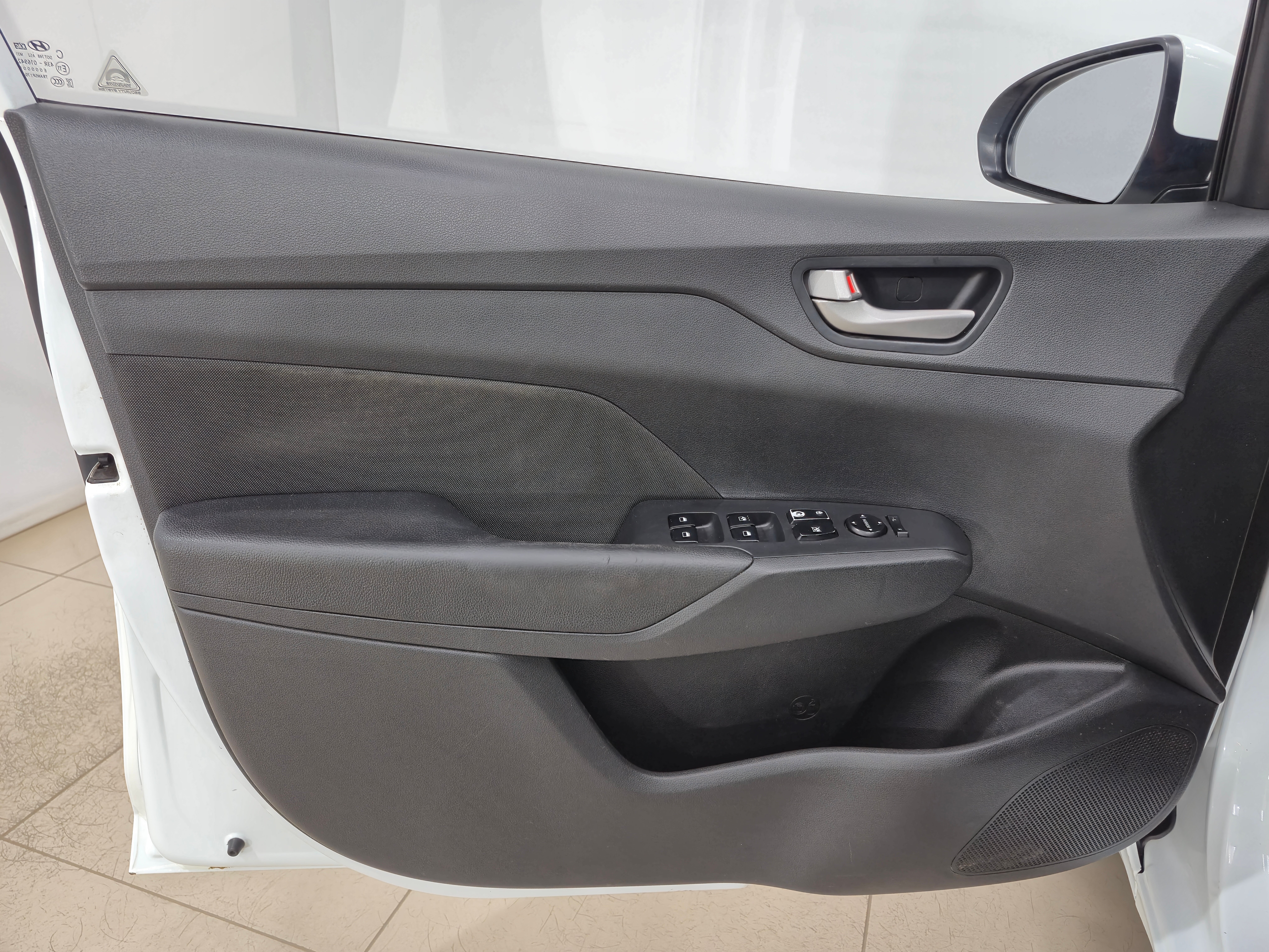 Hyundai Solaris Active, 2017 года, пробег 242018 км