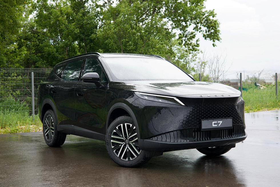 Omoda C7 Active, черный