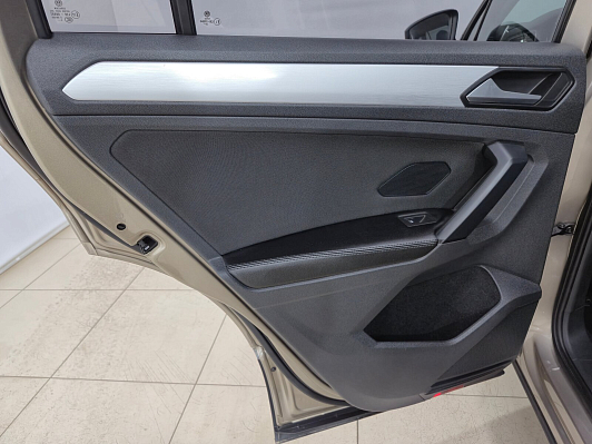 Volkswagen Tiguan Respect Plus, 2021 года, пробег 46763 км