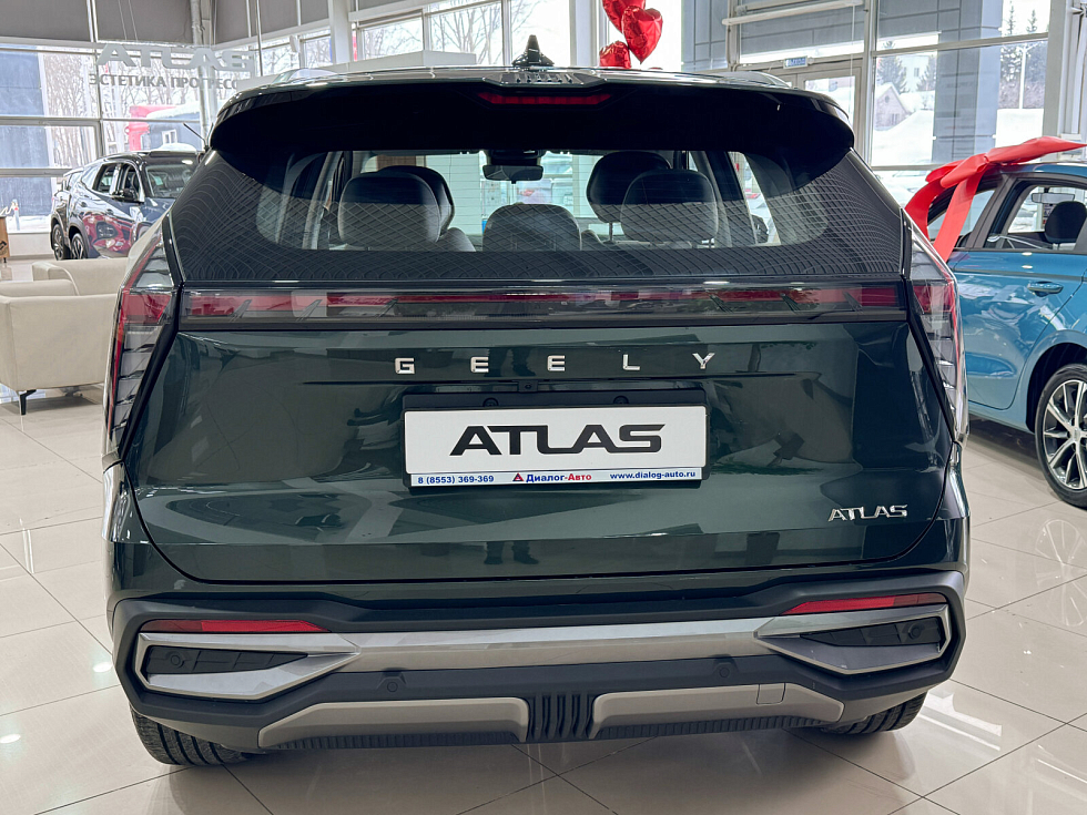 Geely Atlas Спорт, зеленый