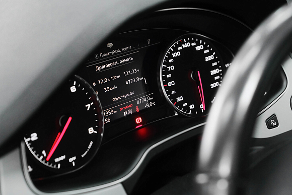 Audi Q7 Business, 2016 года, пробег 171356 км