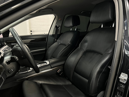 BMW 7 серии, 2013 года, пробег 306354 км
