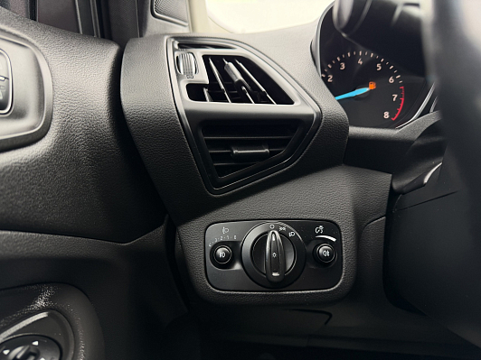 Ford Kuga Trend, 2017 года, пробег 154782 км