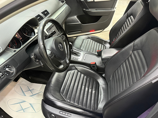 Volkswagen Passat Style, 2013 года, пробег 126616 км