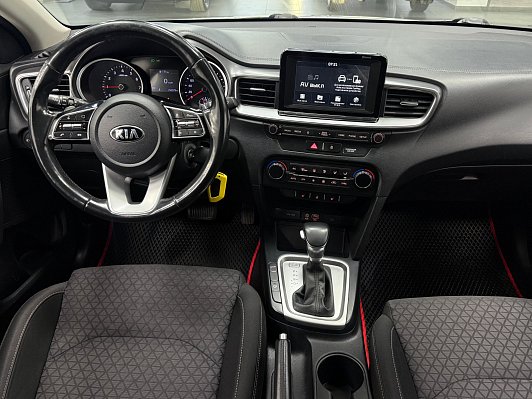 Kia Ceed Luxe, 2019 года, пробег 156054 км