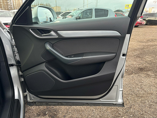 Audi Q3, 2012 года, пробег 215883 км