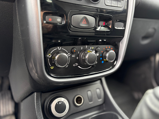 Renault Duster Privilege, 2012 года, пробег 164156 км